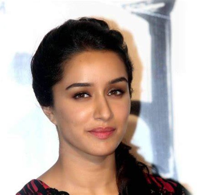 Shraddha Kapoor Wiki, Height, Weight, Age, Boyfriend, Family, Biography