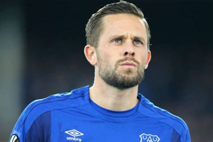 Sigurdsson admits to falling short at Everton myKhel
