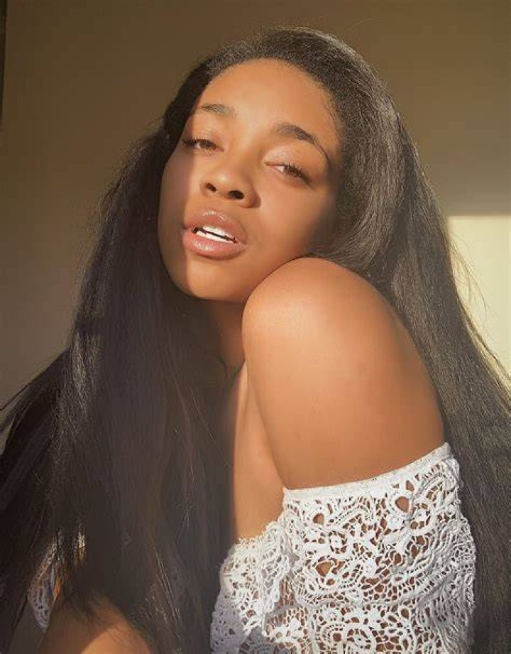 Simone Joy Jones