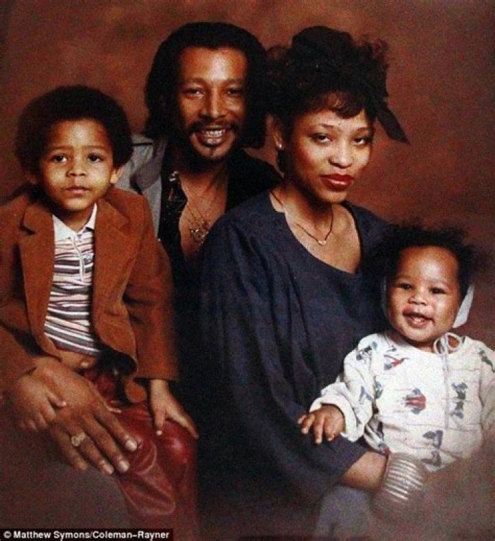 Singer dismisses claims son Brandon Howard is Michael Jackson's