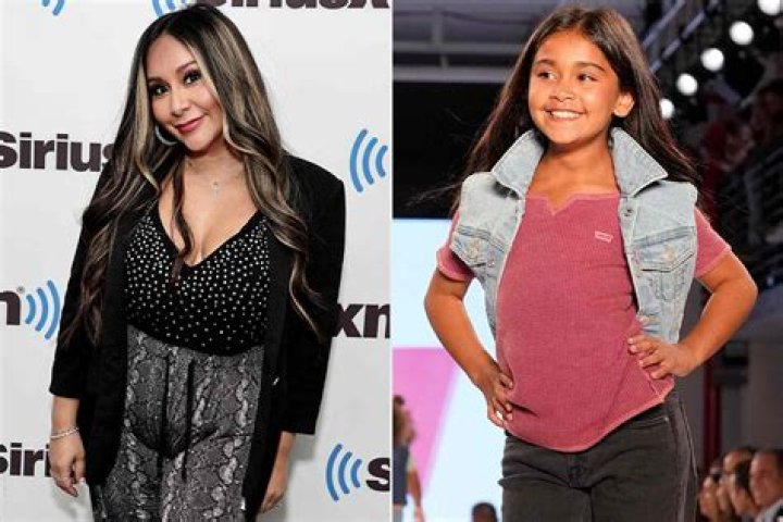 Snookis Giovanna Endlich lacht das Baby mal! Promiflash.de