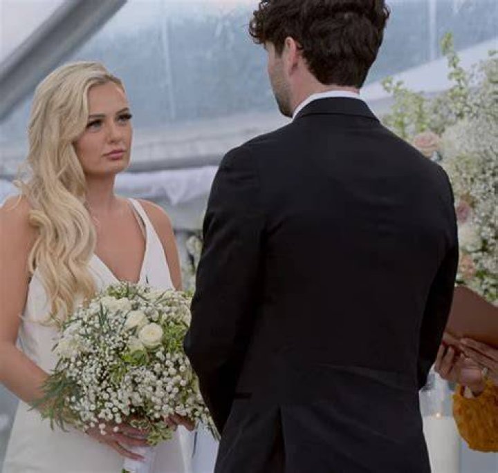 So, Micah Totally Hinted At Her Love Is Blind Wedding Drama On IG Last