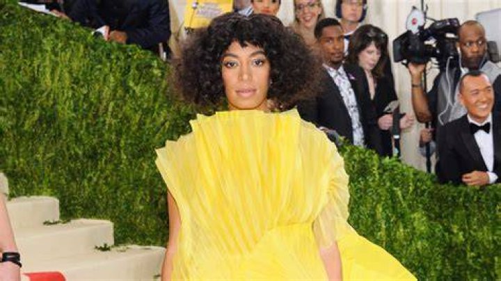 Solange Knowles Shades the Grammys After Beyoncé Loses Album of the