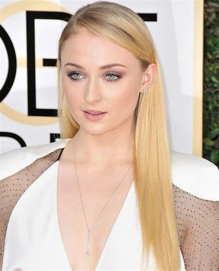 Sophie Turner Sophie Turner, Celebrities Female, Favorite Celebrities