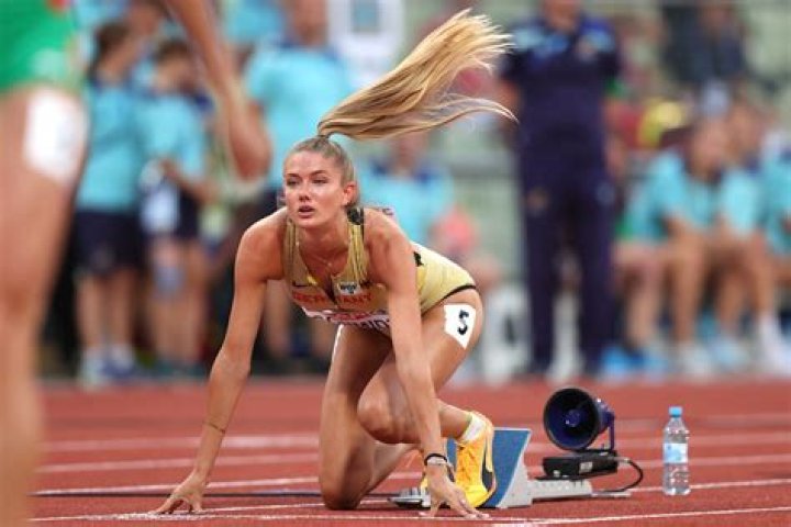Sprinter Alica Ѕchmidt reacts to 'world's sexiest athlete' label