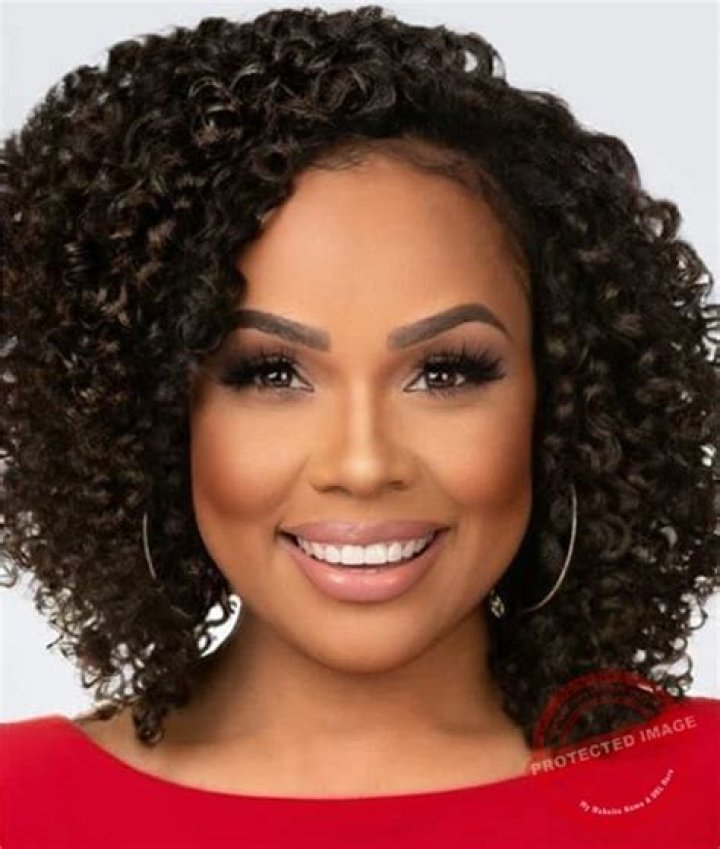 Star Harvey (CW39), Wiki, Age, Height, Parents, Husband, Salary, Net Worth