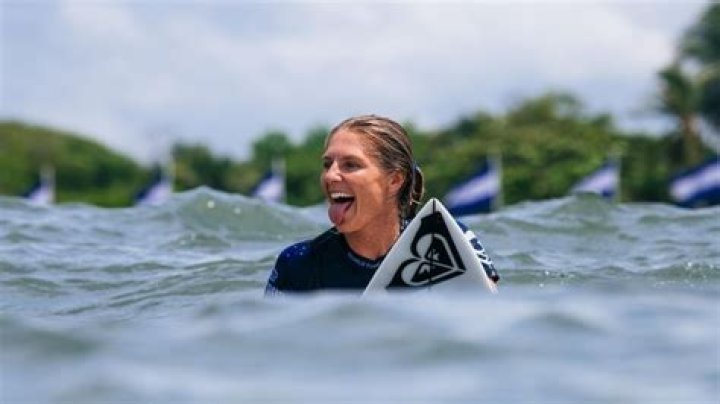Steph Gilmore just won her 33rd tour title, retaining her record for