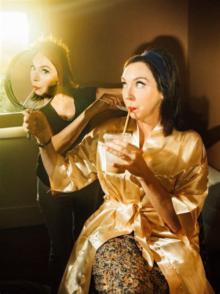 Stephanie Courtney Sexy Telegraph