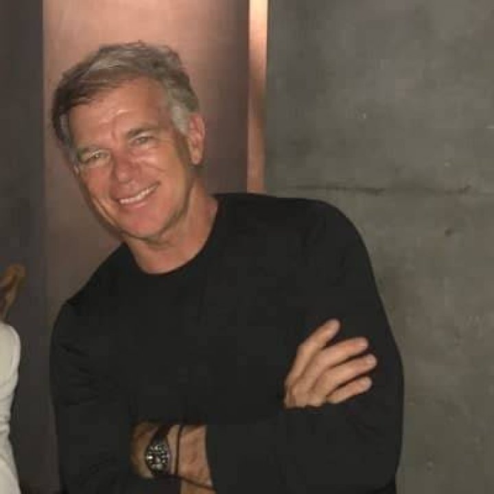 Stephen Hains Bio, Age, Net Worth, Height, Married, Nationality, Body