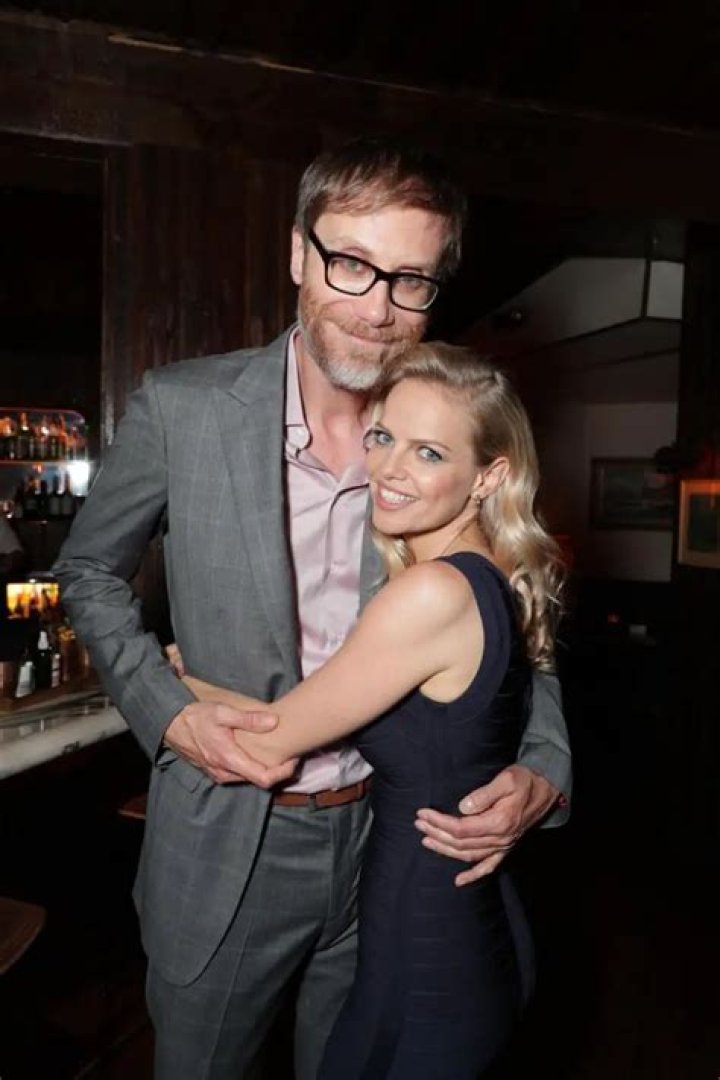 Stephen Merchant Married, Wife, Girlfriend, Gay, Height, Net Worth