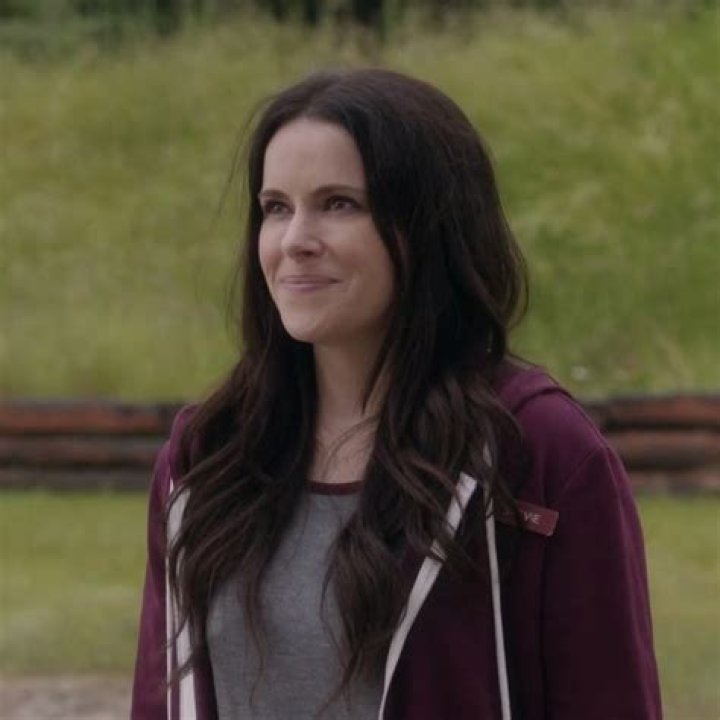Stevie Budd Schitt's Creek Wiki Fandom