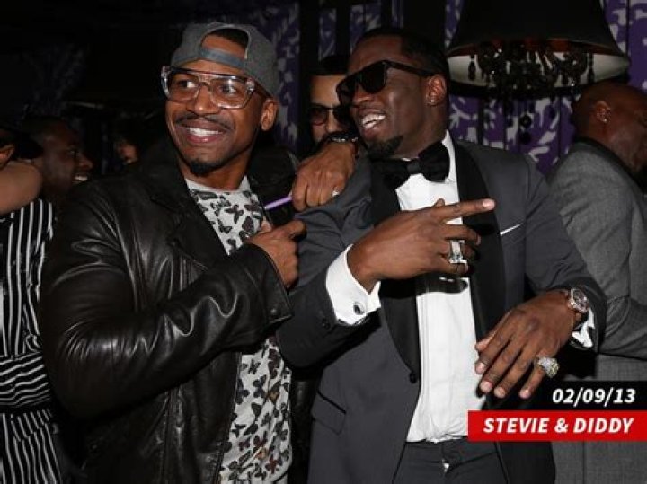 Stevie J And His Ex, Joseline Hernandez, Reunite In New Picture And