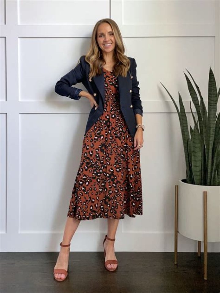 Suits Style How To Dress Like Jessica Pearson &mdash; THE FANCY FRIEND SHOP