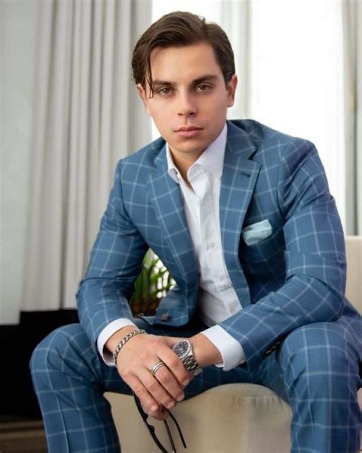 Summer Solstice Actor Jake T. Austin Talks Living In The City Of Angels