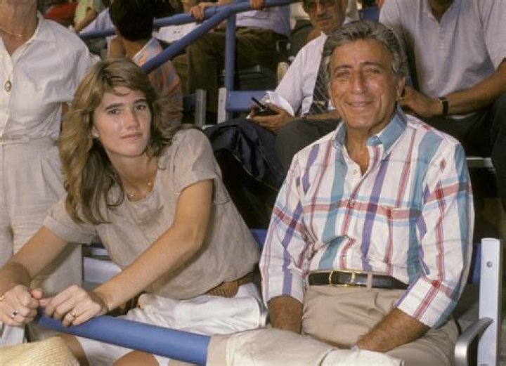 Susan Crow Bio, Personal Life, Facts About Tony Wife Celeboid