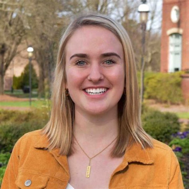 Taylor Garner Celebrating Undergraduate Research Elon University
