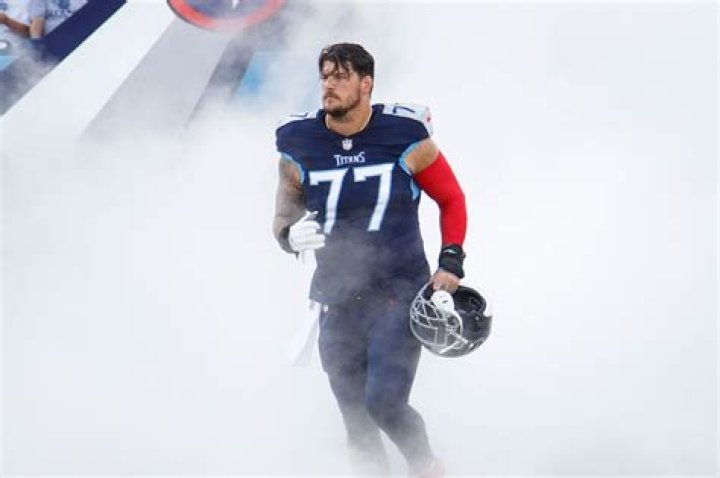 Taylor Lewan's Wife Taylin Met Him 10 Days before Valentine's Day