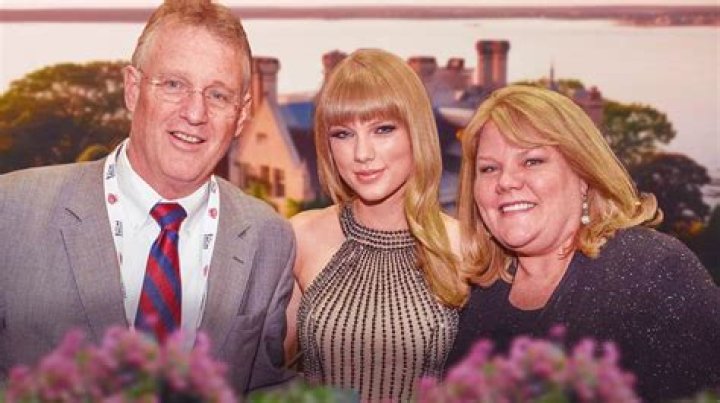 Taylor Swift Parents Net Worth 2024 How Rich Is Andrea And Scott Swift
