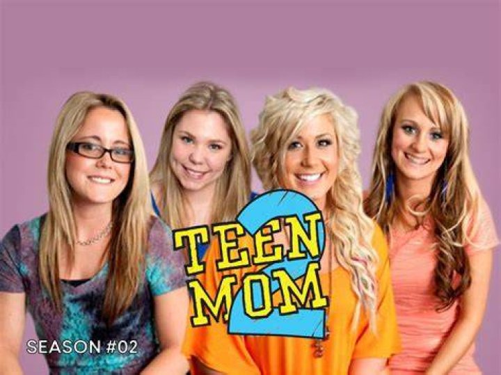 Teen Mom 2's Kailyn Lowry Talks Sex Life with Chris Lopez, He Responds