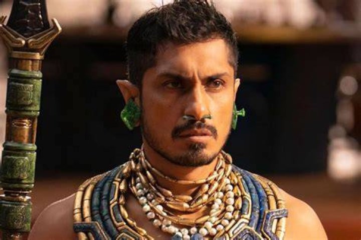 Tenoch Huerta's true height explored as Black Panther star towers at