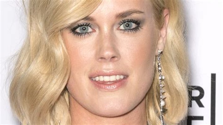 The Detective Baker Storyline Abigail Hawk Would Love To See On Blue Bloods