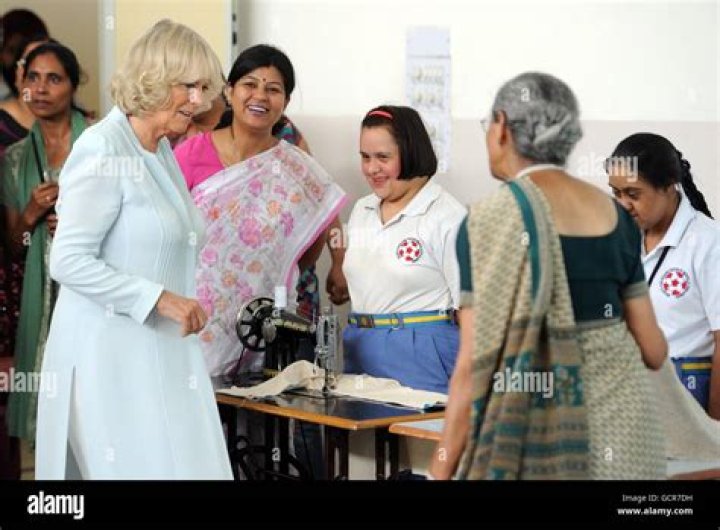The Duchess of Cornwall meets the Pakistan President's wife Begum Sehba