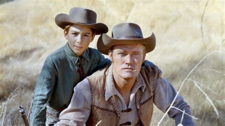 The Rifleman Johnny Crawford and Chuck Connors Hollywood Stars, Old