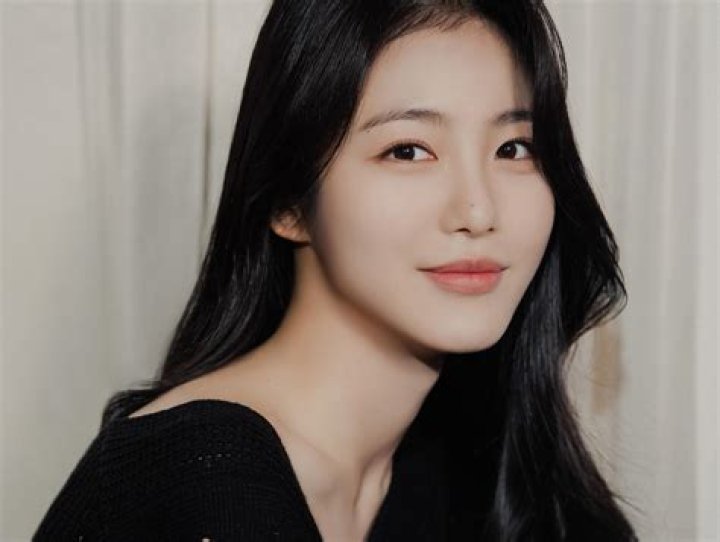 These 5 Korean Celebrities Made Long Hair For Men A Sexy Trend Koreaboo