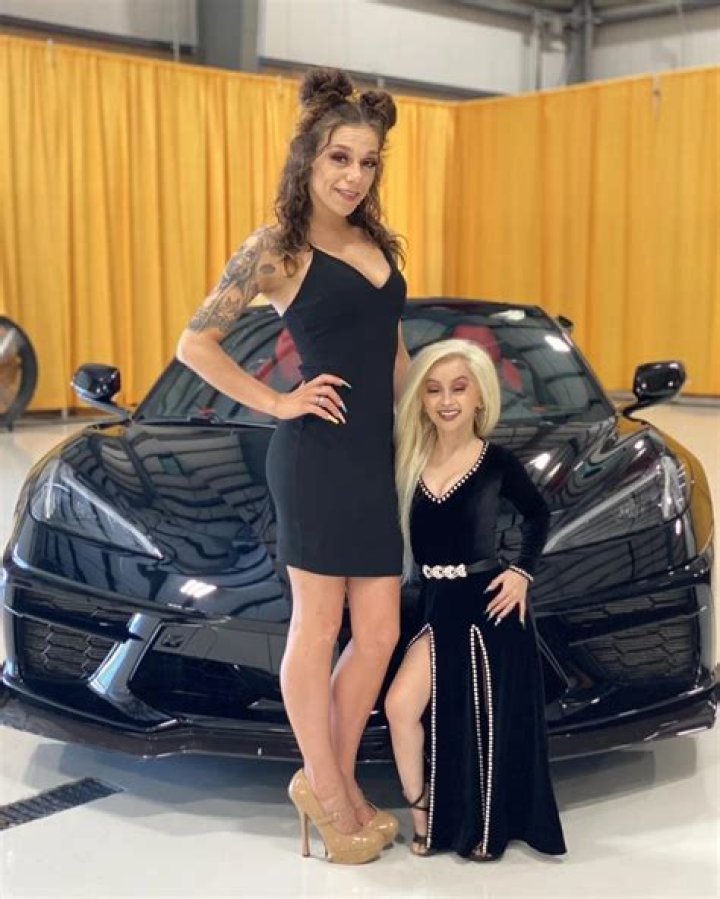 Tiny Texie Wiki, Bio, Facts, Age, Girlfriend, Net Worth, Height