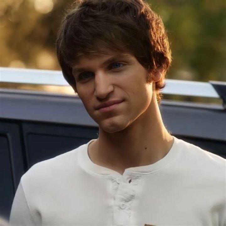 Toby from pretty little liars Prety little liars, Pretty little liars