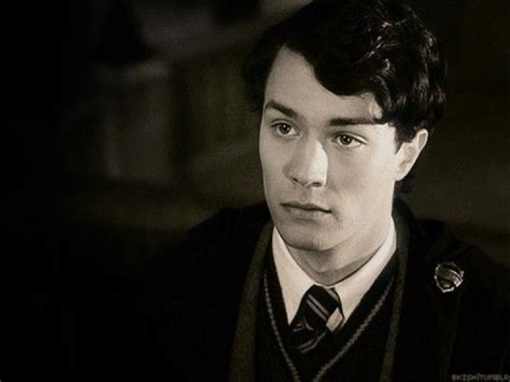 Tom Hughes, Harry Potter Headcannons, Crazy Girls, Celebs, Celebrities