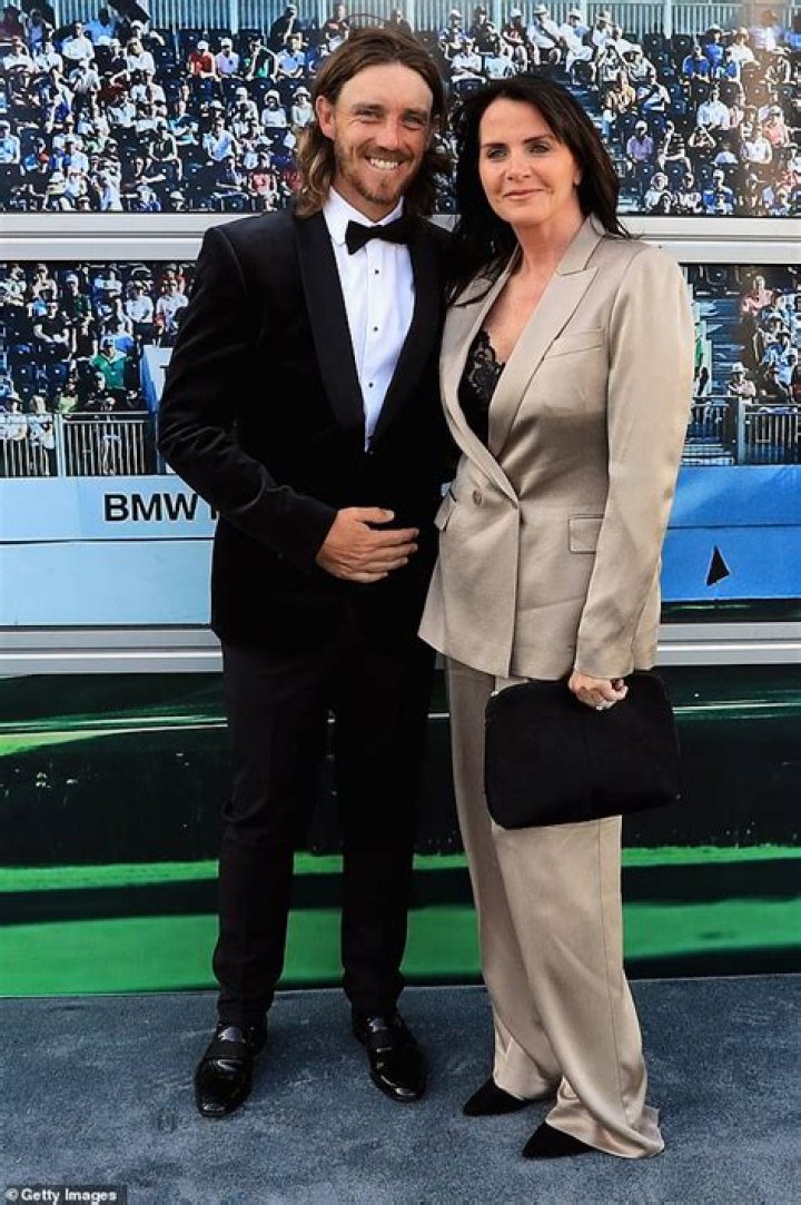 Tommy Fleetwood Wife Photos Image to u