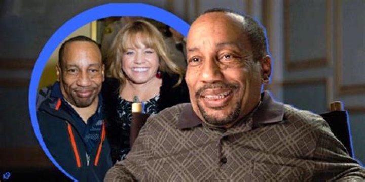 Tony Cox is Married to Wife Otelia Cox. Kids.
