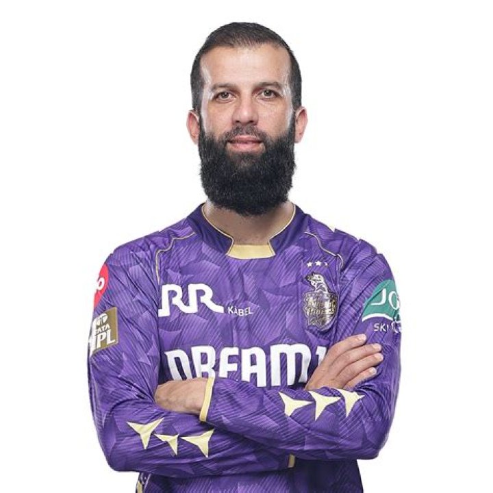 Top 68+ imagen moeen ali background Thpthoanghoatham.edu.vn