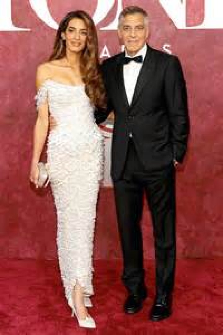 Top 89+ imagen clooney ethnic background thpthoangvanthu.edu.vn