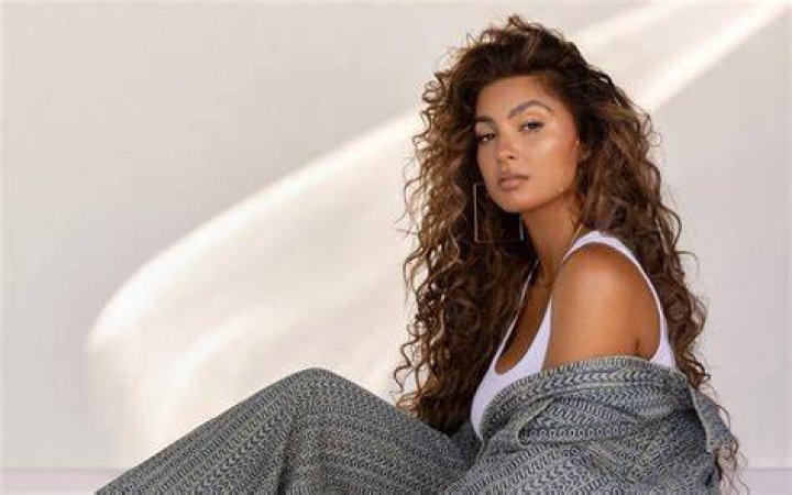 Tori Kelly Age, Height, Weight