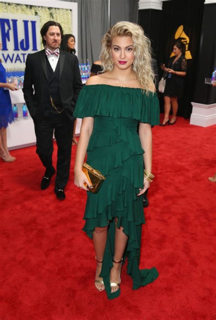 Tori Kelly on Red Carpet GRAMMY Awards in Los Angeles 2/12/ 2017