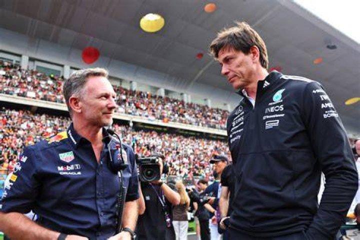 Toto Wolff Heb vrede met kampioenschap Verstappen Grand Prix Radio