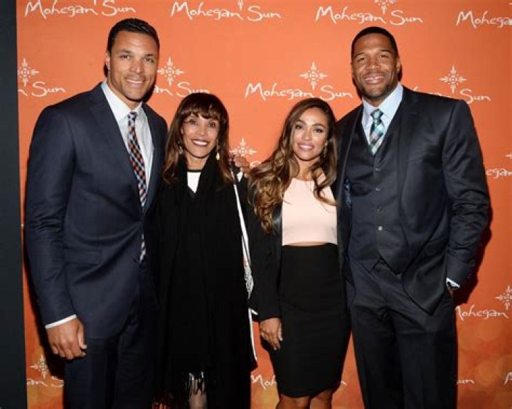 Tribeca In Tony Gonzalez doc, family subtleties amid NFL grandeur
