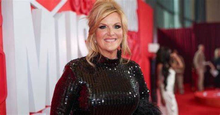 Trisha Yearwood Net Worth 2024 Wiki, Married, Family, Wedding, Salary