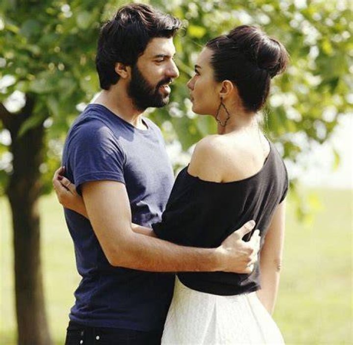 Tuba Buyukustun as Elif in the Turkish TV series KARA PARA ASK, 2014