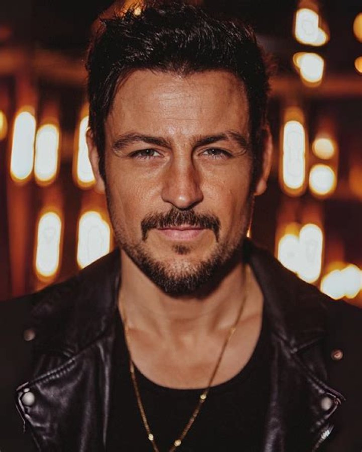 Tyler Hynes Profile, BioData, Updates and Latest Pictures FanPhobia