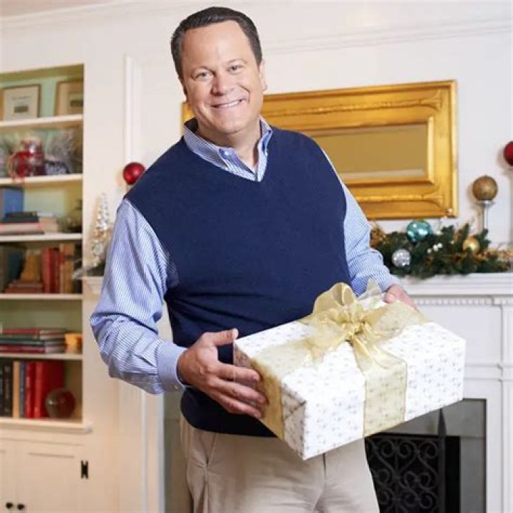 Unseen Personal Life of David Venable Married or Gay, Partner