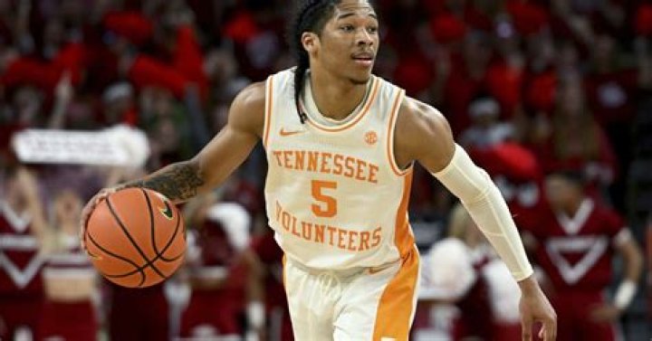 UT community donates to Vols basketball player after house fire