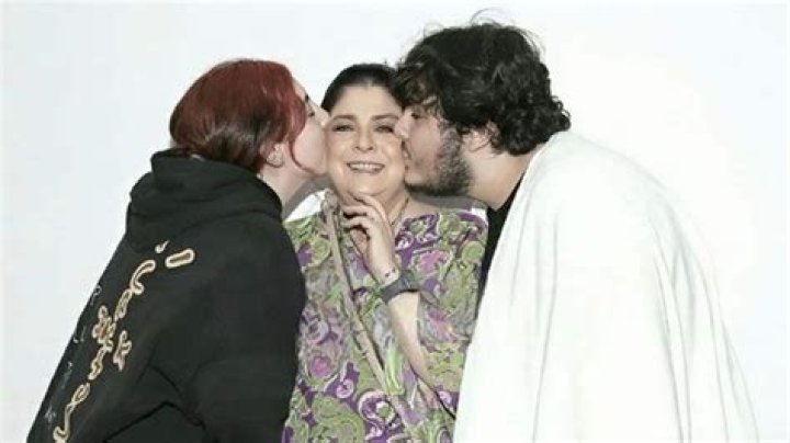 Victoria Ruffo goes partying with her daughterinlaw Paola Dalay
