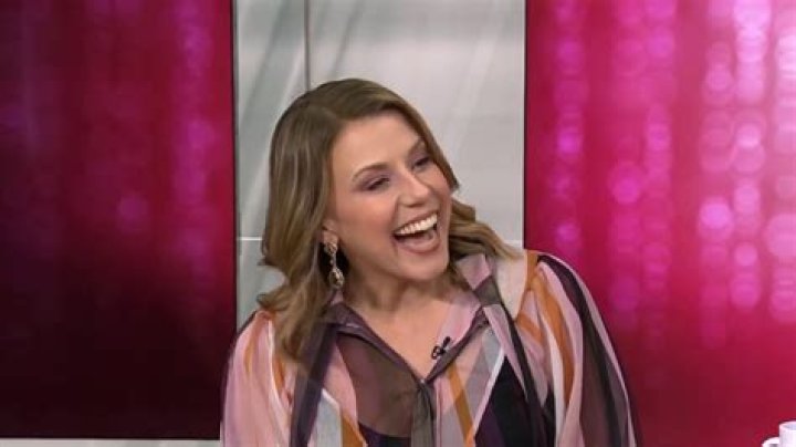 Videos Of Jodie Sweetin Singing Show She's Seriously Multitalented