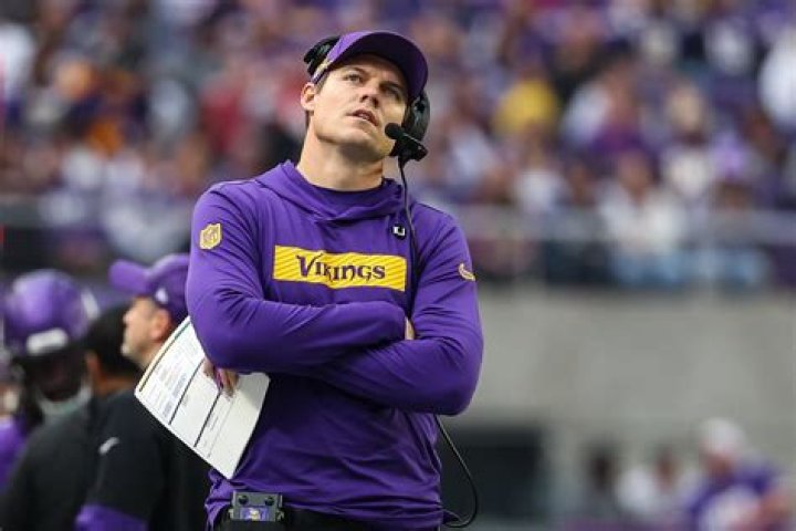 Vikings coach O'Connell, wife Leah have 4th child