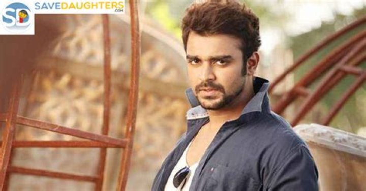 Vikramshri Wiki, Biography, Parents, Wife, Wikipedia, Age, Family And