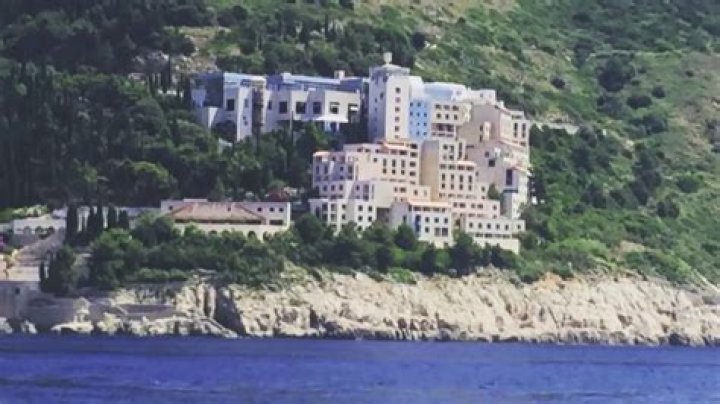 Visiting the Abandoned Hotel Belvedere (Dubrovnik, Croatia) YouTube
