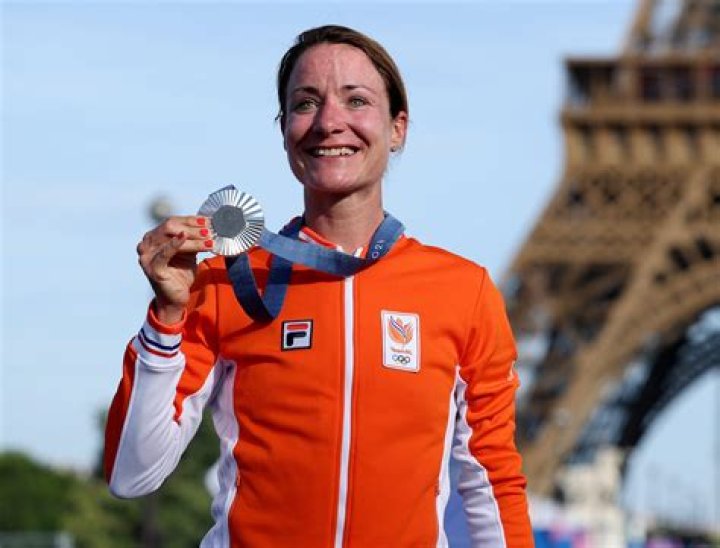 Vos won't release 850,000 law firm contract in redistricting case